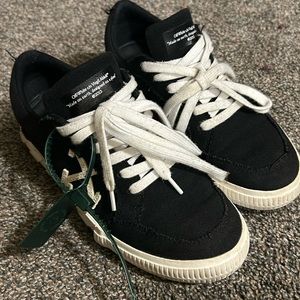 Don’t take the tag off because people going think your shoes fake